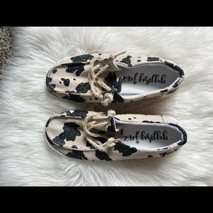 Gypsy jazz cow print shoes